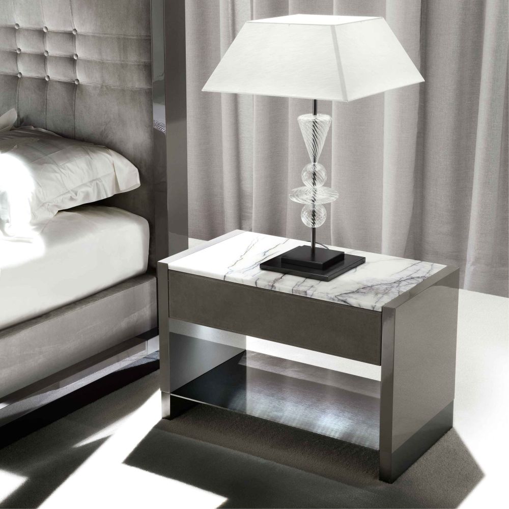 vision side table